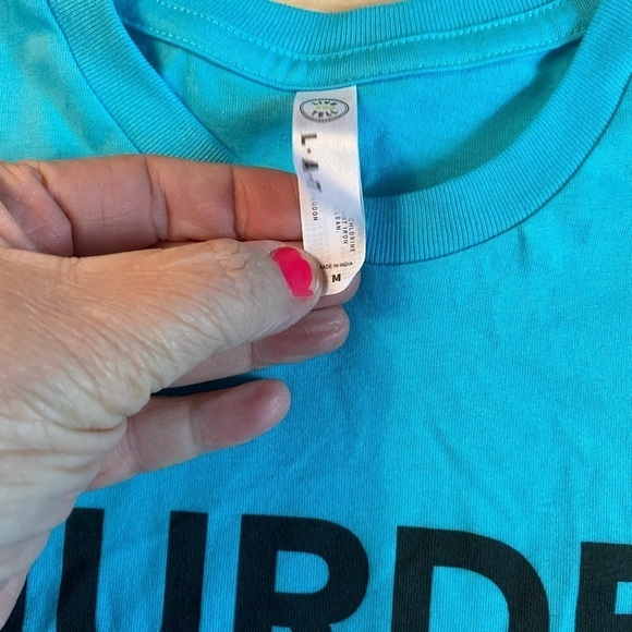 Piper Lou Tee size medium (EB) - Picture 6 of 6